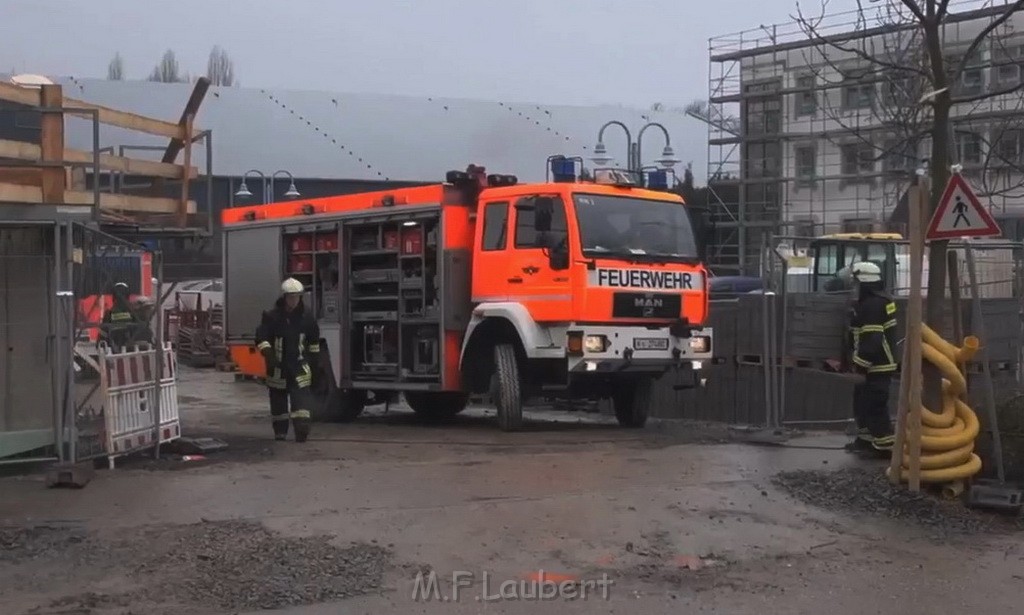 LKW in Rohbau Haus gefahren Huerth Argeles Sur Merstr TK P24.jpg